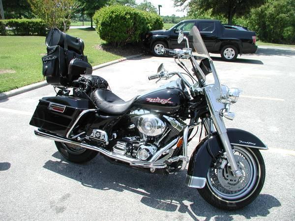2004 Harley Davidson FLHRI Road King in Henrico, VA
