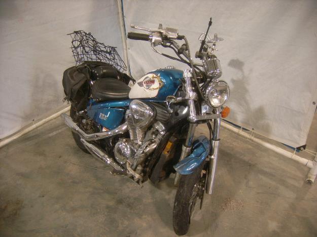 Salvage HONDA MOTORCYCLE .6L  2 1994   - Ref#12244954