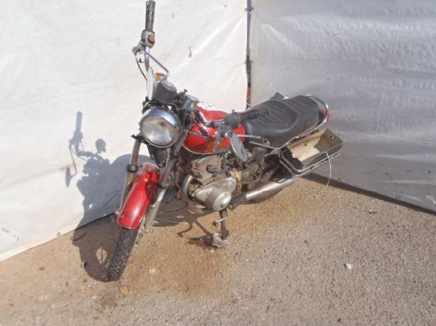 Salvage HONDA MOTORCYCLE .2L  2 1981   - Ref#21867893