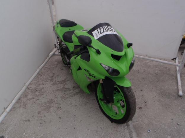 Salvage KAWASAKI MOTORCYCLE 1.0L  4 2007   - Ref#12208954