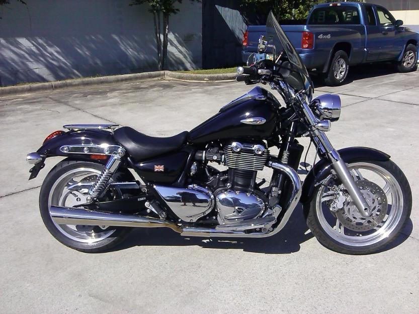 2010 Triumph Thunderbird with 1700cc Big Bore Kit and more.