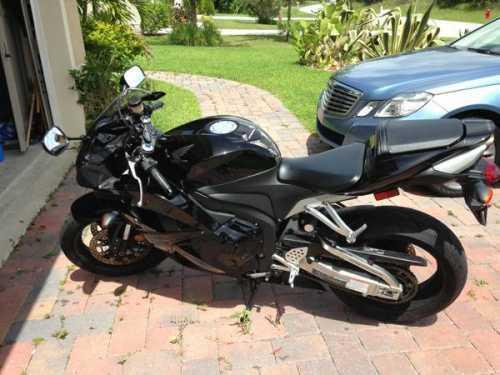 2011 Honda CBR600 RR in Port St Lucie, FL
