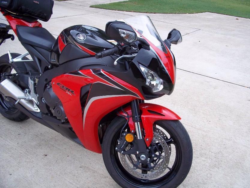 2010 Honda CBR at $200