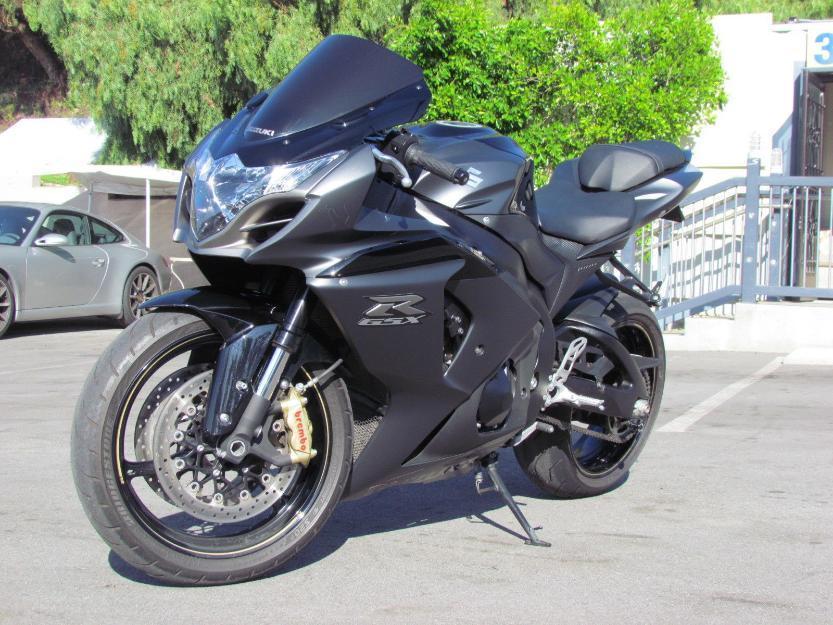 2013 Suzuki GSXR 1000 Black and grey mint never raced never dropped one owner
