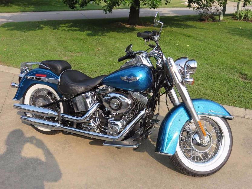2015 Softail Deluxe Hard Candy Cancun Blue
