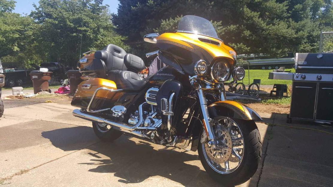 2015 HarleyDavidson Touring CVO Limited