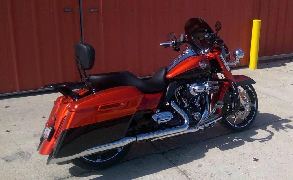 2014 Harley Davidson Screamin Eagle CVO Road King