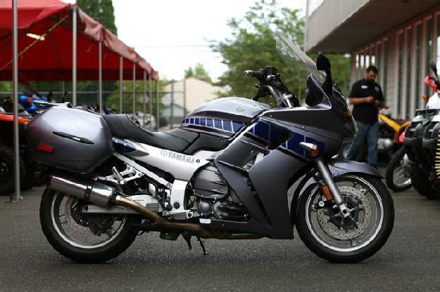 2004 Yamaha FJR 1300 - MotoSport