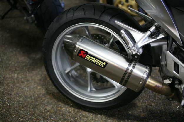 2010 Honda VFR 1200F - MotoSport