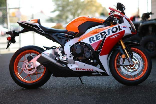 2015 Honda CBR 1000RR SP Repsol Edition - MotoSport