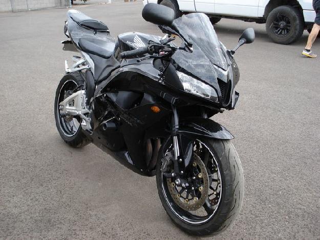 2011 Honda CBR600RR Low monthly payments OAC - DV Auto Center