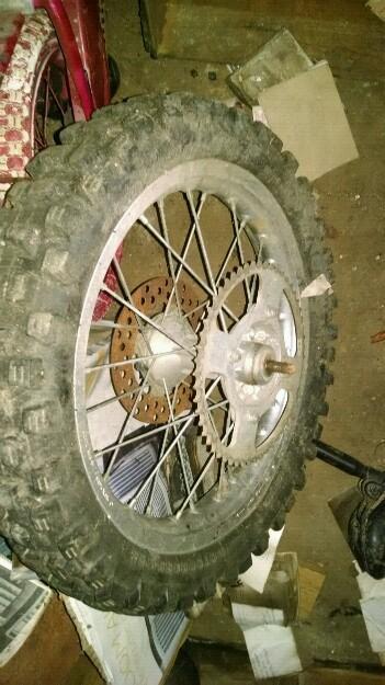 Rear wheel and tire for dirt bike 9010016